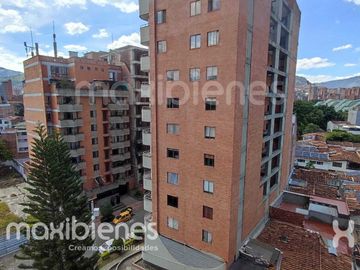 apartamento en arriendo en florida nueva. Cod A28956