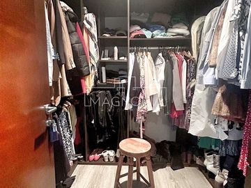 Casa en venta de 6 dorm. en Lo Barnechea