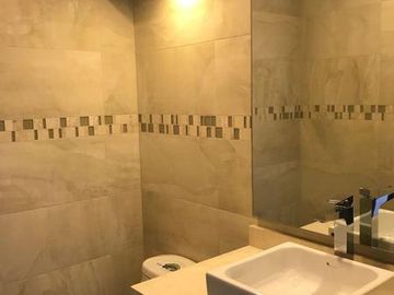 Departamento de Venta/ Renta en conjunto Miravalle, Cumbayá