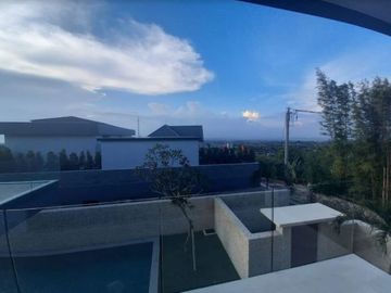 Beautiful Ocean view 3 bedrooms villa in Ungasan Badung Bali