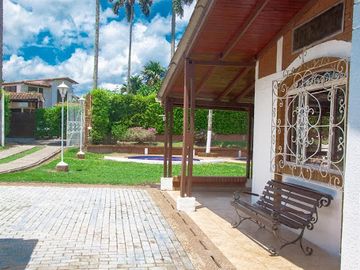 VENTA de CASAS en PEREIRA