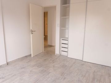 Semipiso en venta en Lanus Este