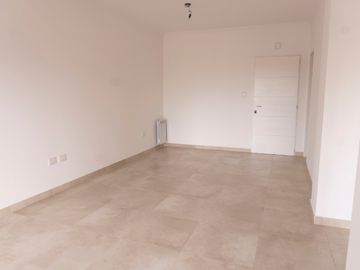 Semipiso en venta en Lanus Este