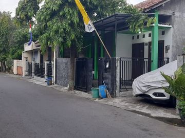 Rumah dalam beteng Kraton Jogja