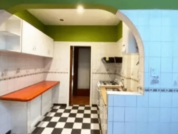 EXCELENTE DEPARTAMENTO DE 2 AMBIENTES A LA CALLE MUY LUMINOSO