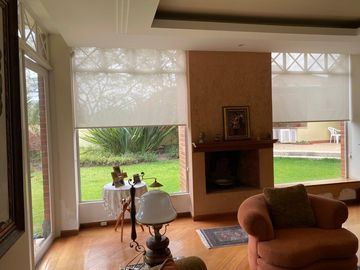 VENDO CASA EN EXCELENTE CONJUNTO DENTRO DE LA VIÑA
