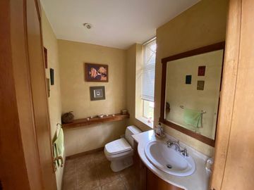 VENDO CASA EN EXCELENTE CONJUNTO DENTRO DE LA VIÑA