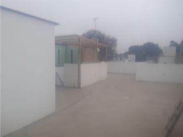 CASA DE 3 PISOS FRENTE A PARQUE EN BELLAVISTA - CALLAO