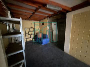 3D y 2B Cómoda casa de dos pisos.