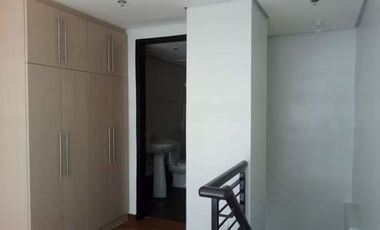 2 Bed Room condominium unit, Loft type ...Ready to move in, Ortigas CBD, near Meralco, Sapphire Bloc, Medical City, Metro Walk
