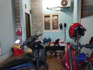 FOR SALE RUMAH LOKASI KARANG TENGAH PERMAI CILEDUG TANGERANG