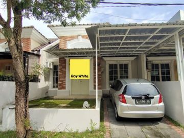 Rumah cantik di bukit Palma Citraland sby