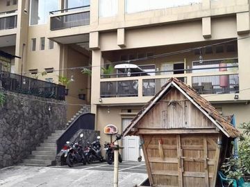 Rumah Cafe di Dago Dekat Tubagus Ismail dan Dipatiukur