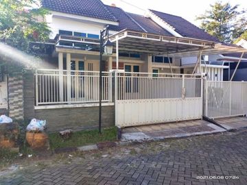 Rumah dijual di dekat kampus di kota Malang