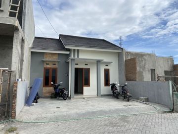 Dijual Rumah Minimalis Hanya 200 JTan di Dekat Stasiun KLaten