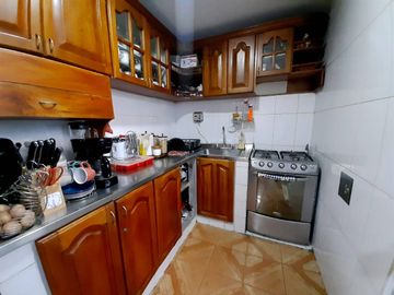 CASA EN VENTA BARRIO PASATIEMPO | 5148