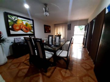 CASA EN VENTA BARRIO PASATIEMPO | 5148