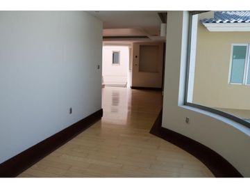 Preciosa y lujosa residencia en Venta, Fracc Santa Elena, Pachuca