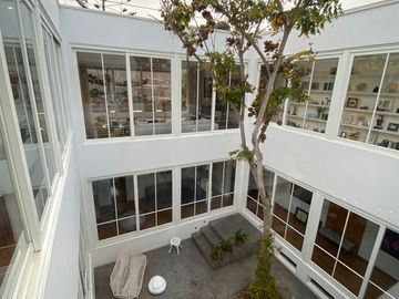 LUJOSA CASA EN VENTA LISTA PARA MUDARSE DE MARIO LARA CON LINDA VISTA A HUACA