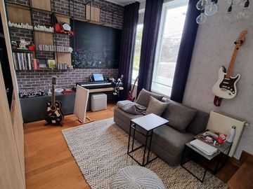 LUJOSA CASA EN VENTA LISTA PARA MUDARSE DE MARIO LARA CON LINDA VISTA A HUACA