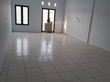 Disewa Ruko Harapan Indah Ada 2 Unit Lokasi Ramai Siap Pakai