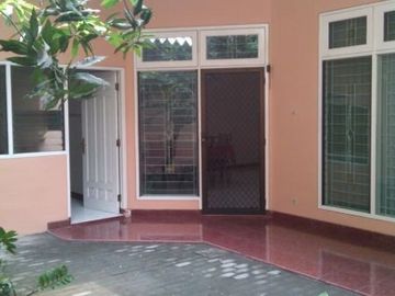 DIjual Rumah Siap Huni Dukuh Pakis *NI