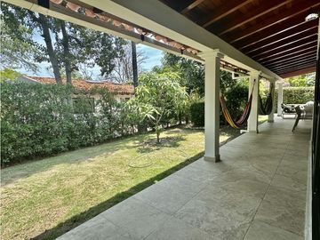 Venta de cabaña en conjunto frente de la playa, Don Jaca, Santa Marta