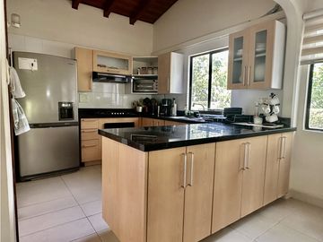 Venta de cabaña en conjunto frente de la playa, Don Jaca, Santa Marta