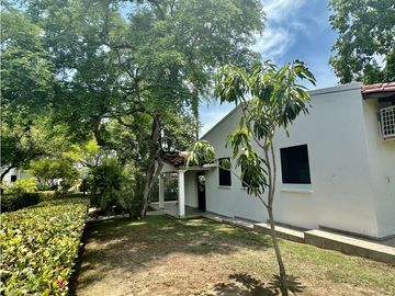 Venta de cabaña en conjunto frente de la playa, Don Jaca, Santa Marta
