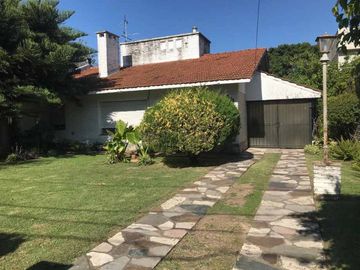 Chalet en venta en El Palomar