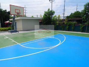 3 Bedrooms Mid Rise Condo for Sale in The Rochester San Joaquin Pasig City