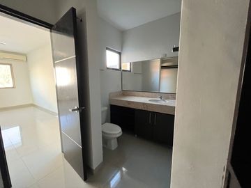 Casa en venta, Montebello, Mérida, Yucatán
