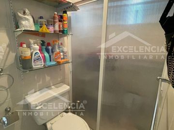 VENTA DE CASA  MUY ILUMINADA Y AMPLIA EN FRACC. PERIODISTAS ( OCOLUSEN )