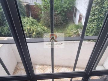 Venta Dúplex Ituzaingó 3 ambientes cerca Autopista Excelente construcción como nuevo