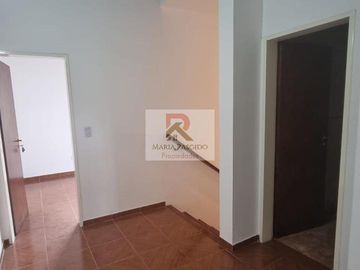 Venta Dúplex Ituzaingó 3 ambientes cerca Autopista Excelente construcción como nuevo