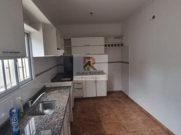 Venta Dúplex Ituzaingó 3 ambientes cerca Autopista Excelente construcción como nuevo