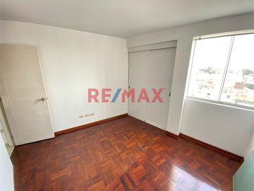 Exclusivo departamento en 7mo piso vista externa, con ascensor directo de 122.50 mt2 + Estacionamiento en uno de los mejores distritos de Lima; SAN BO