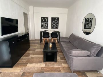 DEPTO 2 AMB C BALCON A LA CALLE RECICLADO Y C MUEBLES PLAZA MITRE