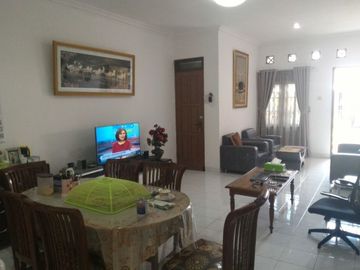 Rumah Tanjungsari Antapani Dekat RS Hermina keamanan 24Jam