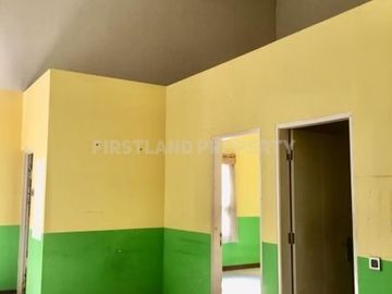 Rumah asri siap huni di Graha Wahid dekat UNIMUS