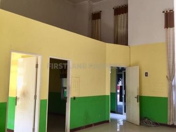 Rumah asri siap huni di Graha Wahid dekat UNIMUS