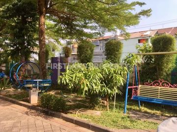 Rumah asri siap huni di Graha Wahid dekat UNIMUS