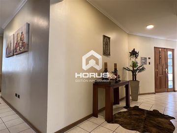 Casa en Venta en Exclusiva casa en sector Parque Schneider