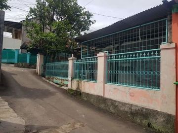 Rumah Lama Hitung Tanah Cigadung Bandung Rp. 850.000.000
