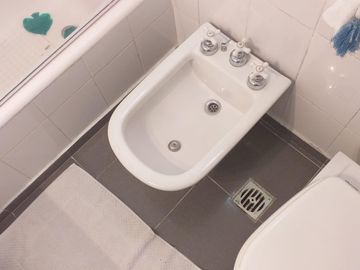 Ortega y Gasset al 1600 - Palermo  (Las Cañitas) // VENTA: 2 Ambientes y medio