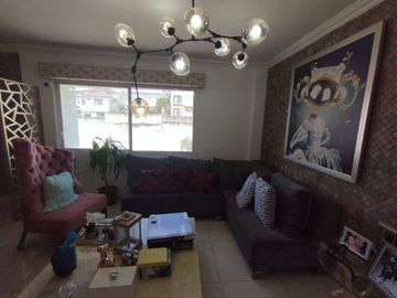 Venta Departamento en Urb Ceibos Norte 3er Piso B con Ascensor