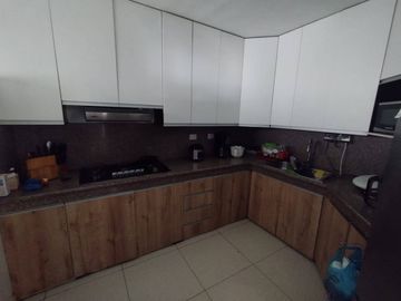 Venta Departamento en Urb Ceibos Norte 3er Piso B con Ascensor