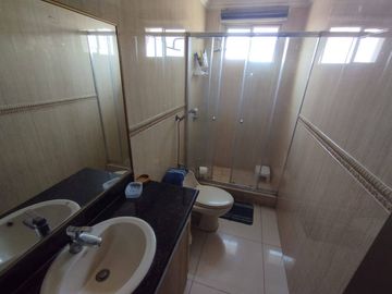 Venta Departamento en Urb Ceibos Norte 3er Piso B con Ascensor