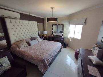 Venta Departamento en Urb Ceibos Norte 3er Piso B con Ascensor