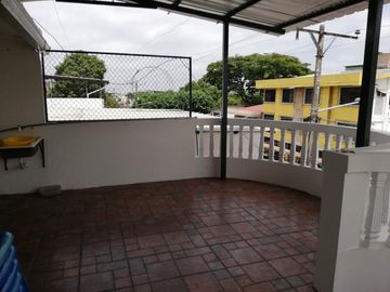 Cdla. BELLAVISTA CASA RENTERA *NORTE*